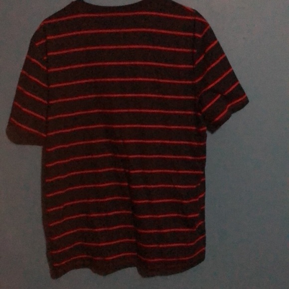 Tommy Hilfiger tshirt new size large - Picture 6 of 6